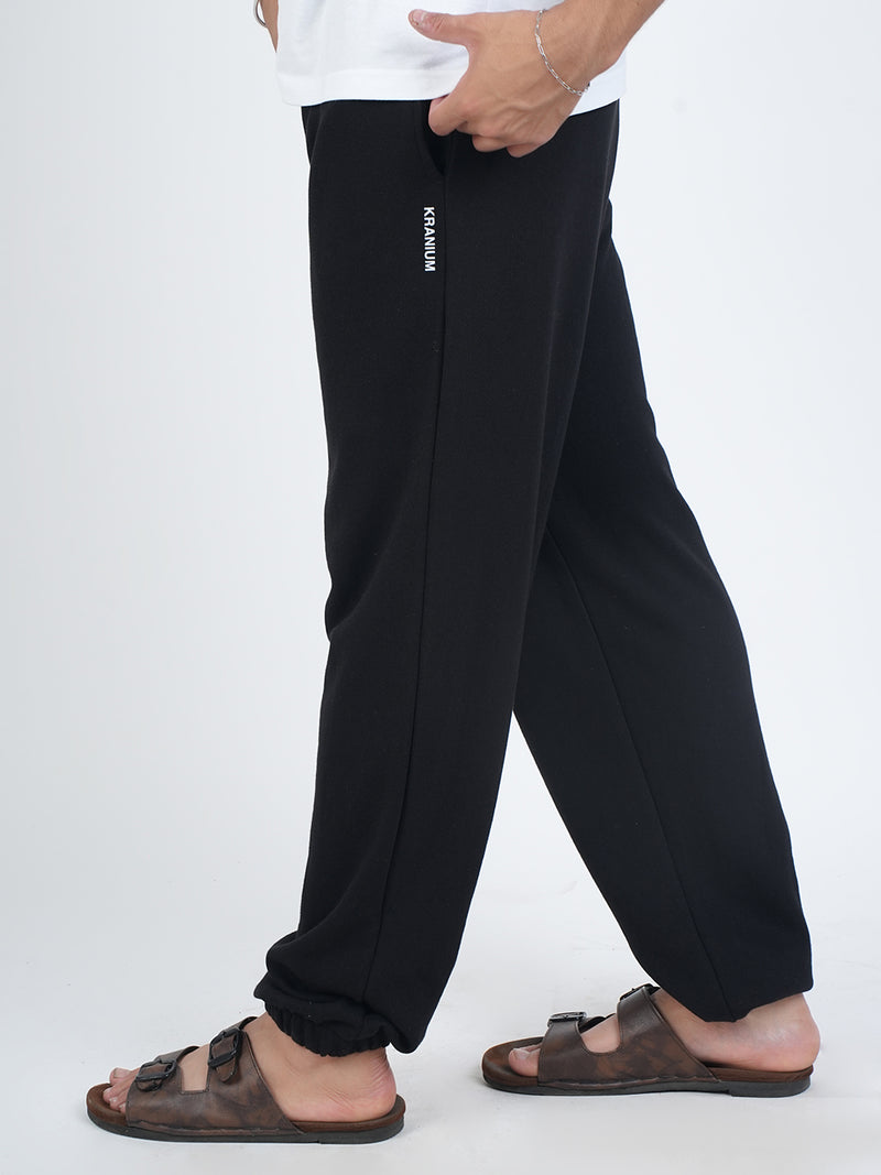 Classic Black Knitted Air Jogger